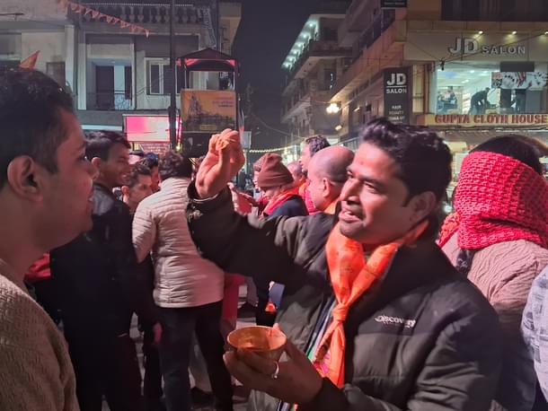 Another marketplace on the eve of consecration.