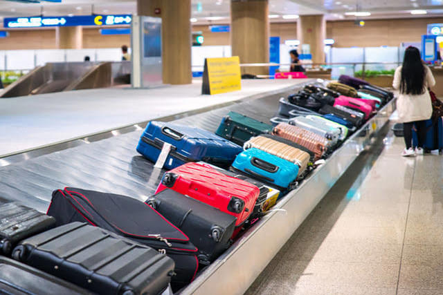 BCAS monitored the time of arrival of baggage at belts of six major airports.