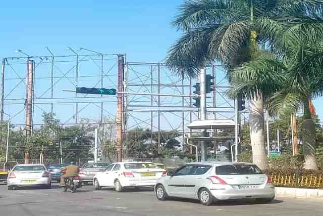 Japanese tech-backed Area Traffic Control System (ATCS) In Bengaluru (@ChristinMP) 