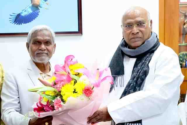 Champai Soren with Mallikarjun Kharge