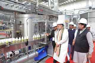Union Home Minister Amit Shah inspecting IFFCO Nano DAP plant in Kalol, Gujarat.
