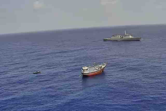 Indian Navy rescued Iranian Fishing Vessel from Pirates (Pic Via Twitter)