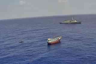 Indian Navy rescued Iranian Fishing Vessel from Pirates (Pic Via Twitter)