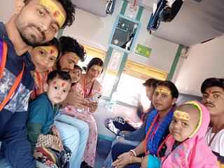 Rajesh Dutta going to Ayodhya with his family and friends.