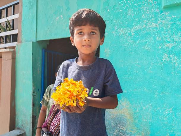 A young man awaiting Maharaja's arrival.