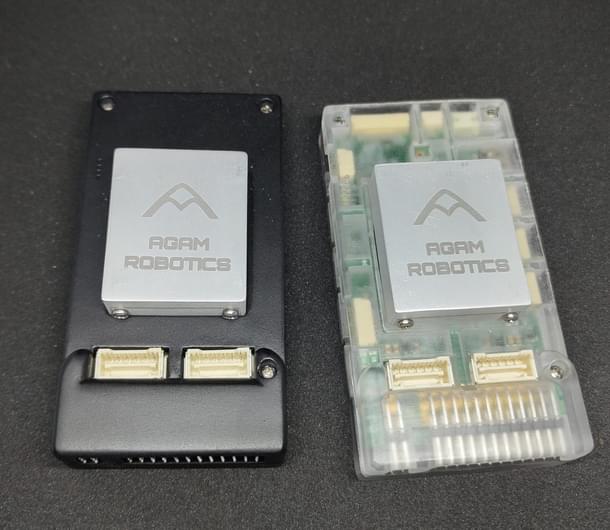 The Agam Autopilot V6X-RT (right) with the Agam carrier board