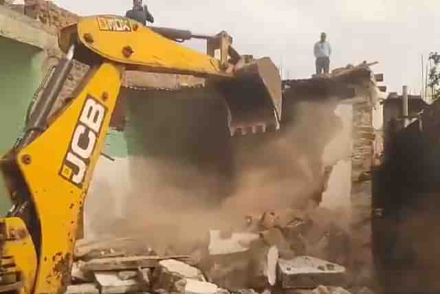 Bulldozer action on Ayan Pathan's house