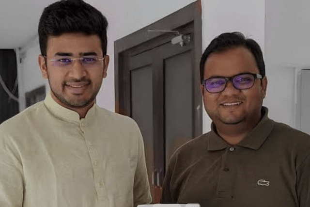 BJYM President Tejaswi Surya with Abhinav Prakash (Pic Via Twitter)