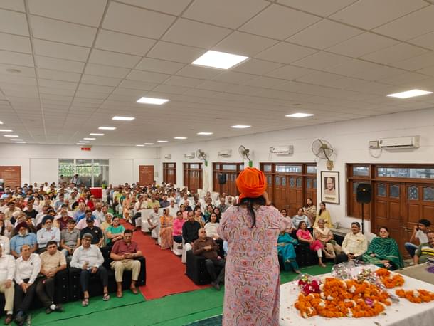 Addressing the gathering at Green Park.