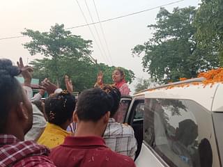 Shambhavi Choudhary appealing to people after  the road show.
