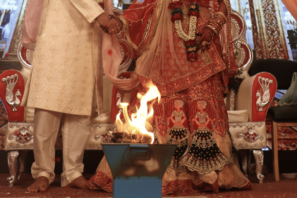 Saptapadi ritual (Pic Via Wikipedia)