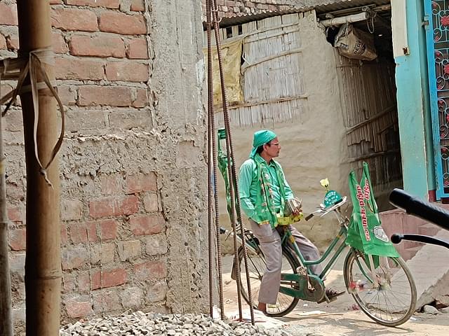 One of RJD supporters in front of Shamsher's house