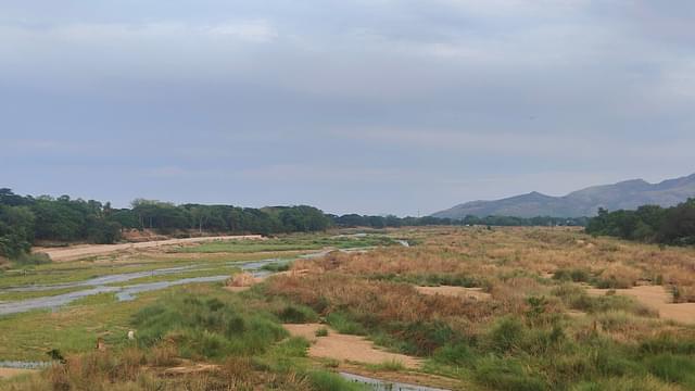 The dry riverbed of Bara river.
