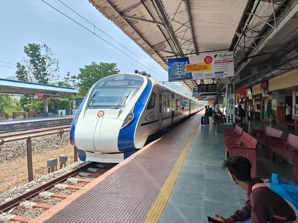 Boarding the Vande Bharat from Karwar to Madgaon.