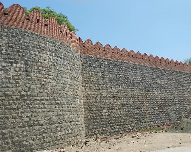 Ramparts of the Wada i.e. a fortified house, built by Babujirao Naik-Baramatikar, a moneylender and war-time Maratha general from the 18th century. Housing a few government offices at the present, efforts are on to restore the structure to its original glory.