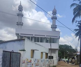 A new mosque in a locality of recent immigrants from Bangladesh in Jatni.
