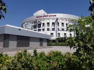 The headquarters of the Baramati Panchayat Samiti along the Baramati-Bhigwan road.
