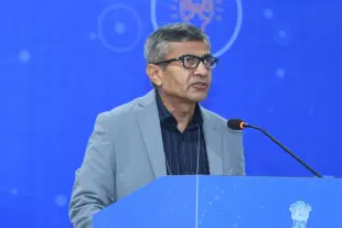 Rajesh Kumar Singh speaking at an event