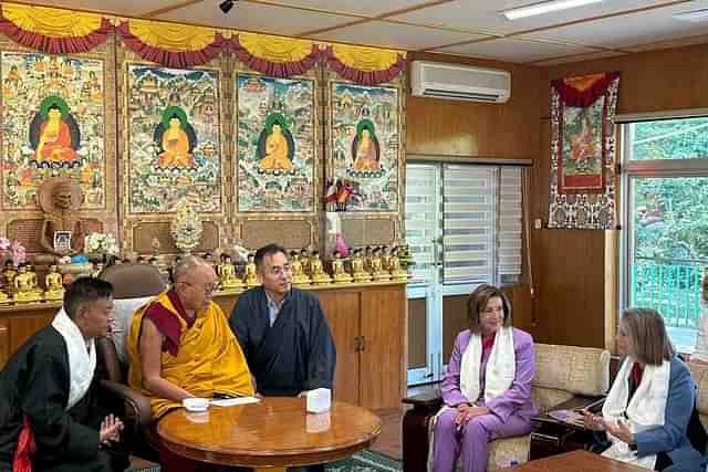 Nancy Pelosi meeting Dalai Lama