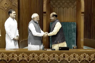 PM Modi congratulating Lok Sabha speaker Om Birla