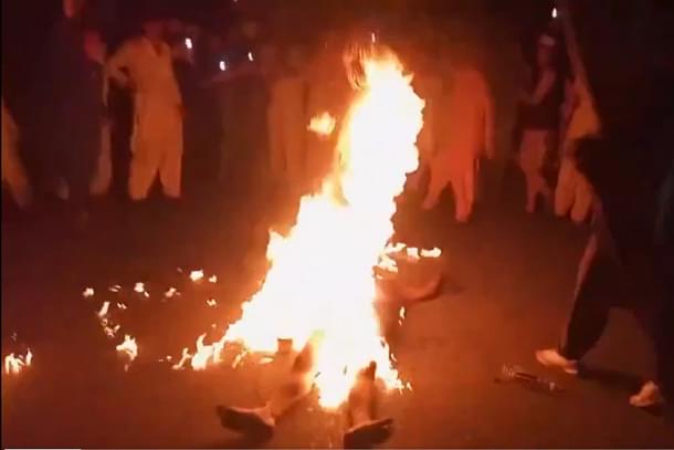 Man burnt alive in front of police station