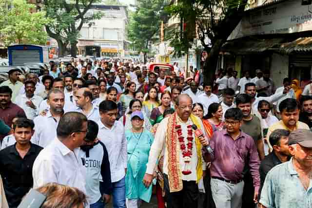 Gopal Shetty after filing his nomination as Independent