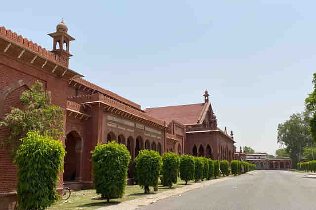 The Strachey Hall at Aligarh Muslim University (Photo: Tamjeed Ahmed/Wikimedia Commons)