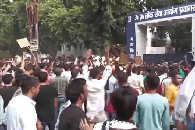 Protests outside UPPSC office