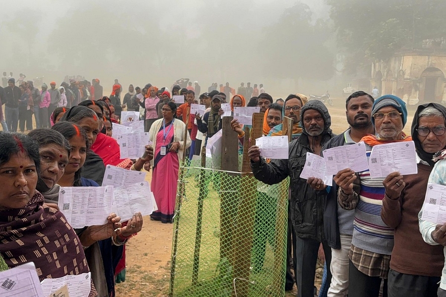 Jharkhand Assembly Polls 2024 Voting Underway For 43 Seats In First Phase Of Voting Former Cm Jharkhand Assembly Polls 2024 Voting Underway For 43 Seats In First Phase Of Voting Former Cm
