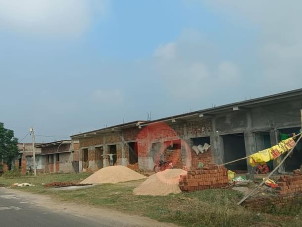 Under construction homes