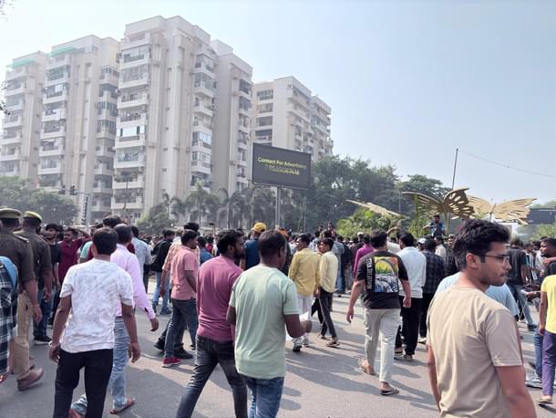 Students gathered at all gates of the department office.