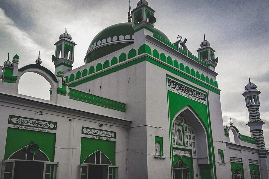 Allahabad HC directs cleaning of Sambhal mosque amidst maintenance dispute