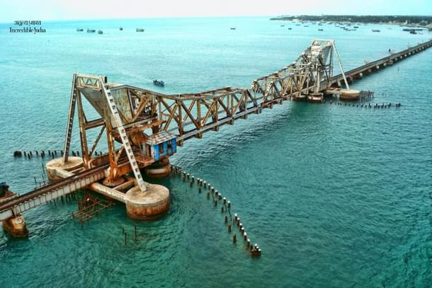 The old Pamban bridge