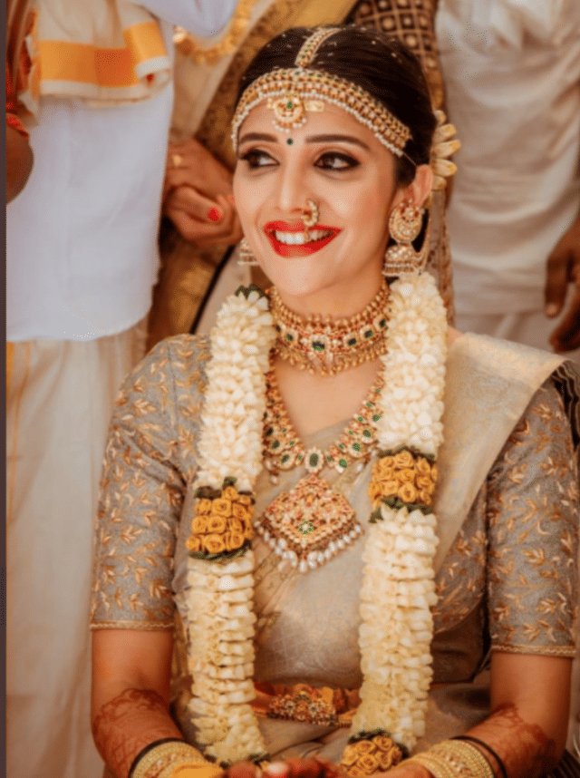 Milana Nagraj a Kannada Actress wearing the Mango Hara during her wedding