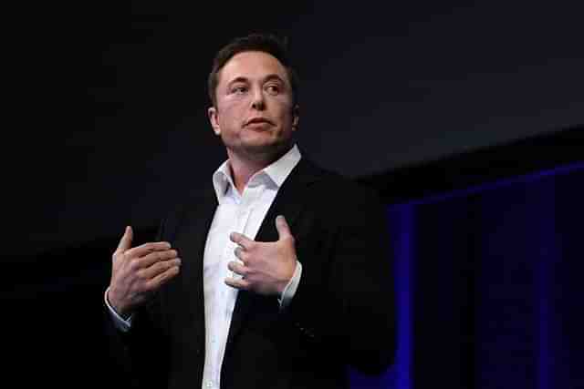 SpaceX CEO Elon Musk speaks at the International Astronautical Congress in Adelaide, Australia. (Mark Brake/Getty Images)
