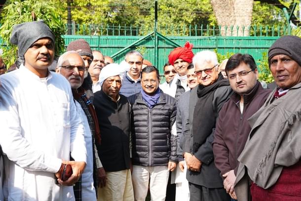 Arvind Kejriwal meets Jat representatives