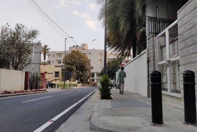 Bollards incorporated within Tender SURE roads