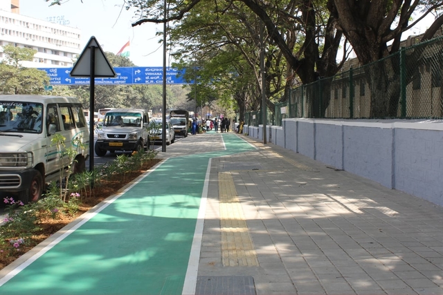 Wide footpaths ensure continuous  walkability