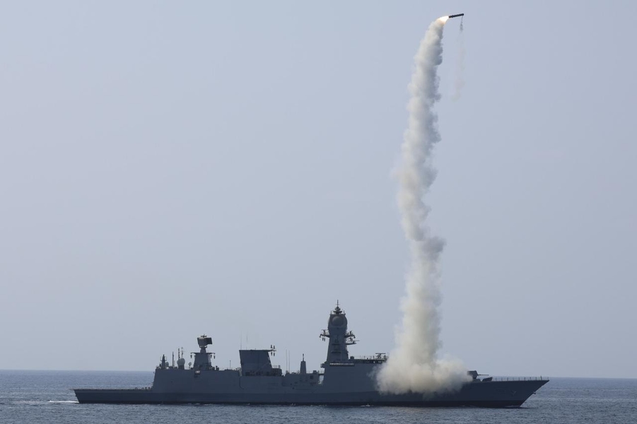 India displays military might against Pakistan along land and sea