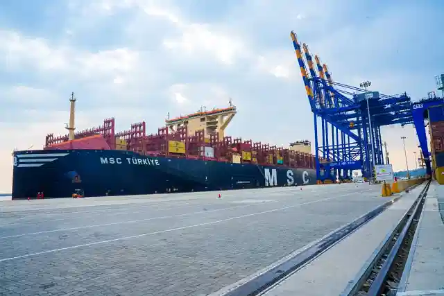 Vizhinjam port