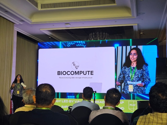 BioCompute founder Anagha Rajesh presenting at a conference