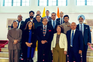 Shashi Tharoor-led Indian all-party delegation with Colombian officials