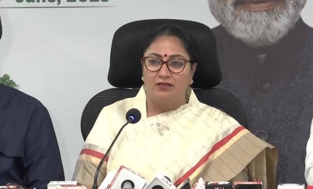 Chief Minister Rekha Gupta unveils Shuddh Hawa Sabka Adhikar (X/@gupta_rekha)