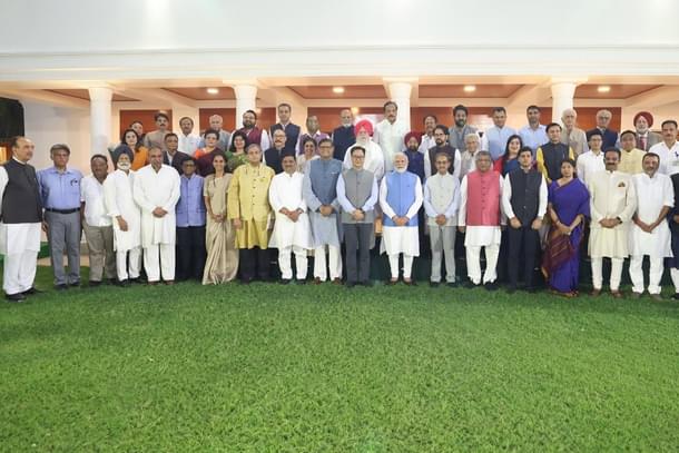 PM Modi with global outreach team of MPs