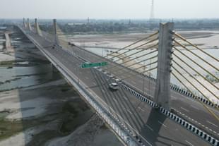 The newly inaugurated Ganga bridge