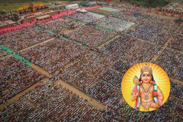 People seated at the Murugan Manadu venue in Madurai (via Saravanaprasad Balasubramanian).