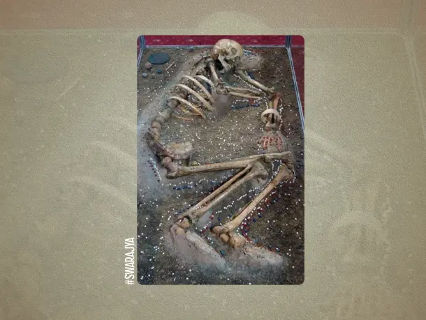 Sarazm burial with shell bangle.