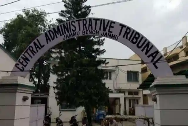 CAT: Tribunal stays J&K Urdu-only rule for Naib Tehsildars. (Pic Via X)