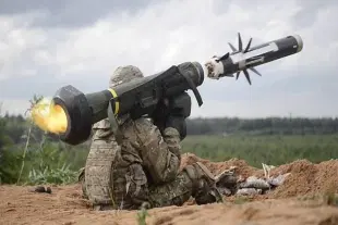 India eyes manufacturing of Javelin missiles under ‘Make in India’ initiative; seeks U.S. approval for co-production. (Pic Via X)