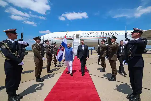PM Modi welcomed in Croatia (X/@narendramodi)